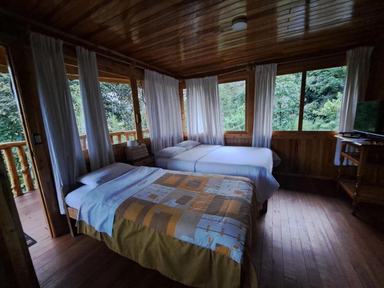 Villa Refugio De Orquideas Oxapampa Exterior foto